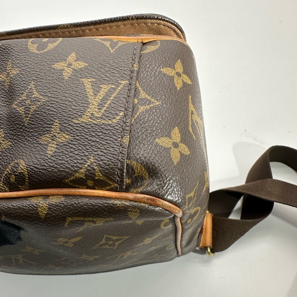 Louis Vuitton Monogram Canvas Messenger Bag Shoulder Bag - Picture 7 of 16